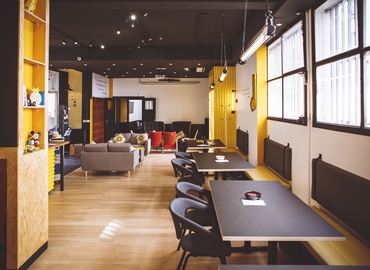 80 m² Shared workspace  in Paris 11, Rue du Dahomey 2 (75011) - 1 | MatchOffice