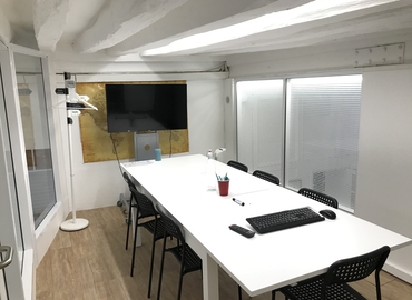 20 m² Conference space in Paris 4, Rue Saint-Antoine 46 (75004) - 0 | MatchOffice.com