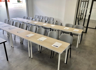 Book a 36 m² Conference center in Marseilles, 39 Rue Roger Renzo (13008) - 7 | MatchOffice