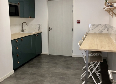 Choose a 36 m² Conference center in Marseilles, 39 Rue Roger Renzo (13008) - 10 | MatchOffice