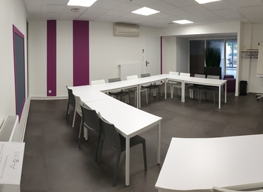 25 m² Conference center in Villeurbanne, 40 Rue de Bruxelles (69100) - 0 | MatchOffice.com