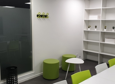 25 m² Coworking space  in Villeurbanne, 40 Rue de Bruxelles (69100) - 2 | MatchOffice.com