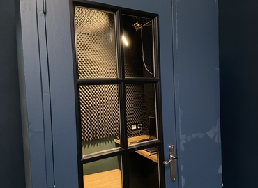 Book a 30 m² Meeting room in Montpellier, Rue de la Carbonnerie 1 (34000) - 3 | MatchOffice.com