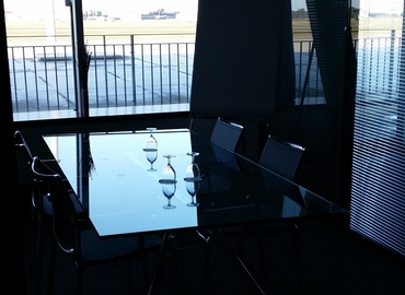 Virtual business address in Gironde, Aéroport de Bordeaux Espace affaires cedex 90 (33700) - 0 | MatchOffice