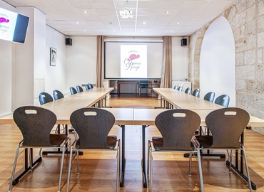 10 m² Conference space in Bordeaux, 9 Cours du Chapeau Rouge (33000) - 2 | MatchOffice