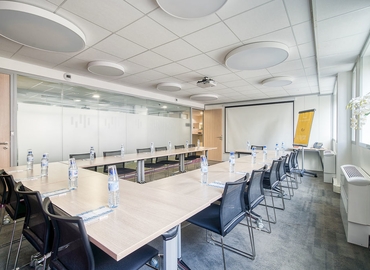 50 m² Conference hall in Lyon, Rue Maurice Flandin 27 (69003) - 1 | MatchOffice