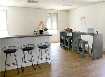 150 m² Business center in Saint Genis Pouilly, 1 rue JA Cubizolle - ZA Taulhac (43000) - 3 | MatchOffice