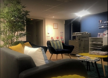 Сentre d'affaires à louer à Avignon 150 m², Immeuble Le Vinci 2  - 4 | MatchOffice.fr