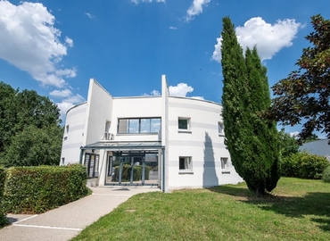 150 m² Business space in Saint Avertin, 39 Rue des Granges Galand  (37550) - 0 | MatchOffice.com