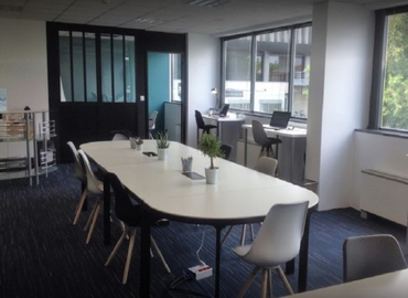 150 m² Business space in Saintes, 18 Boulevard Guillet Maillet (17100) - 2 | MatchOffice.com