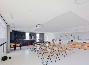 Bureaux équipés à louer à Lyon 300 m², 1 Route du Pérollier - 4 | MatchOffice