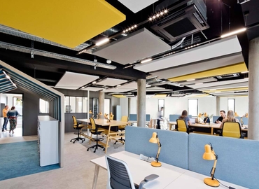 Bureaux équipés à location à Lyon 300 m², 1 Route du Pérollier - 5 | MatchOffice.fr