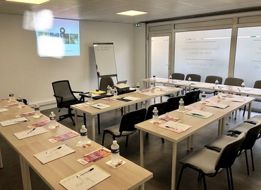 36 m² Serviced office in Marseilles, 39 Rue Roger Renzo (13008) - 3 | MatchOffice.com