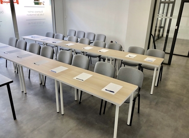 36 m² Business space in Marseilles, 39 Rue Roger Renzo (13008) - 8 | MatchOffice.com
