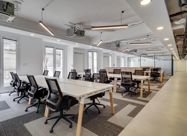 2000 m² Conference hall in Paris 8, 36 rue de Saint-Petersbourg (75008) - 0 | MatchOffice.com