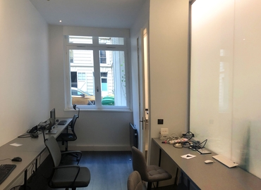 17 m² Coworking space  in Paris 8, Rue de la Tremoille (75008) - 4 | MatchOffice