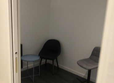 17 m² Conference hall in Paris 8, Rue de la Tremoille (75008) - 13 | MatchOffice.com