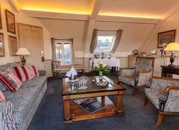 Centre de conférence à location à Paris 8 275 m², Avenue de Friedland 40 - 0 | MatchOffice.fr