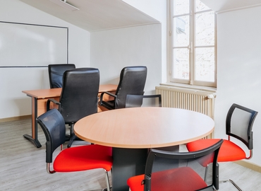 Virtual business address in Versailless, 35 rue des Chantiers (78000) - 1 | MatchOffice