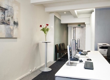 140 m² Business park in Paris 8, 25 (75008) - 0 | MatchOffice
