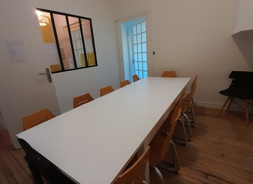 150 m² Meeting room in Gironde, 3 quai Numa Sensine (33310) - 0 | MatchOffice.com
