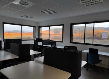 150 m² Shared workspace  in Aix en Provence, 190 rue Topaze  (13510) - 10 | MatchOffice.com