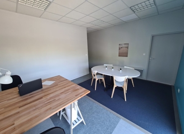 20 m² Business park in La Rochelle, 10-14 rue Jean Perrin (17000) - 1 | MatchOffice