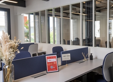 Bureaux partagés à louer à Saint-Dénis 500 m², 3 Pl. Martin Levasseur - 1 | MatchOffice
