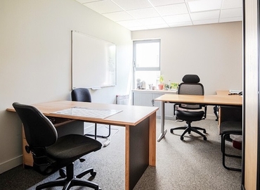 150 m² Shared workspace  in Saint Avertin, 39 (37550) - 0 | MatchOffice.com