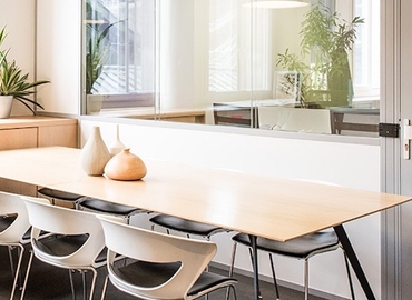 150 m² Co-working  in Paris 11, Parvis de la Gare (75012) - 8 | MatchOffice.com