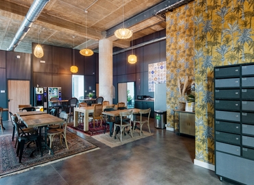 1200 m² Coworking  in Perpignan, Boulevard Saint-Assiscle (66000) - 8 | MatchOffice.com