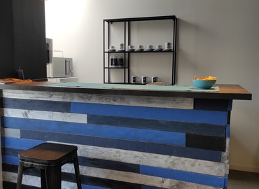 150 m² Conference center in Marseilles, 45 Avenue de la Coriandre  (13600) - 2 | MatchOffice.com