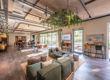120 m² Convention center in Sophia-Antipolis, Avenue Roumanille 965 (06410) - 5 | MatchOffice.com