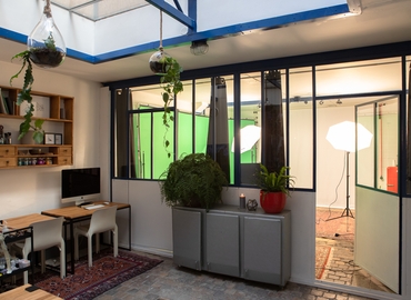 120 m² Shared workspace  in Gironde, Rue Gratiolet 21 (33000) - 4 | MatchOffice.com
