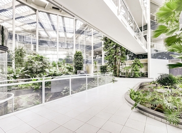 35 m² Conference center in Saint-Dénis, 18 Place Des Nympheas (93420) - 0 | MatchOffice