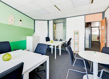 50 m² Conference room in Tremblay-en-France, Rue de la Haye 1 (93290) - 11 | MatchOffice.com