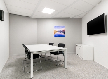 Shared Office Spaces in Neuilly-Sur-Seine ✓