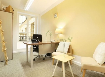 50 m² Shared workspace in Paris 2, 7 rue de la Paix (75002) - 8 | MatchOffice.com