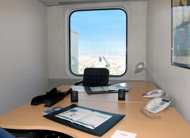 50 m² Shared workspace  in La Defense, 5 place de la Pyramide (92088) - 9 | MatchOffice