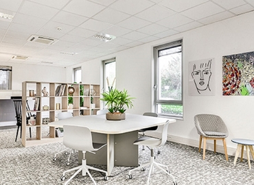 Virtual address in Saint-Dénis, 18 Place Des Nympheas (93420) - 11 | MatchOffice.com