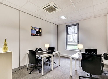35 m² Conference center in Saint-Dénis, 18 Place Des Nympheas (93420) - 10 | MatchOffice