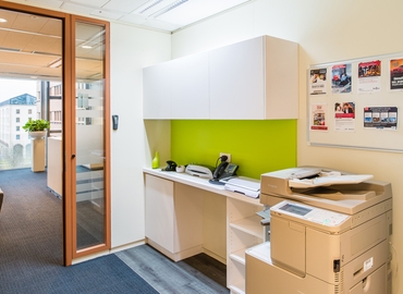 60 m² Convention center in Paris 18, 11 rue de Cambrai (75947) - 13 | MatchOffice.com