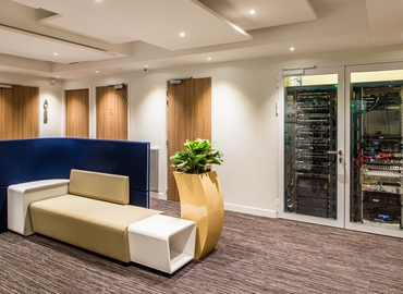 40 m² Conference room in Paris 8, 72 rue du Faubourg St. Honoré (75008) - 5 | MatchOffice.com