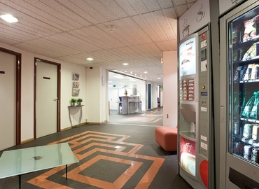 50 m² Conference center in Nice, 455 Promenade des Anglais (06299) - 13 | MatchOffice.com