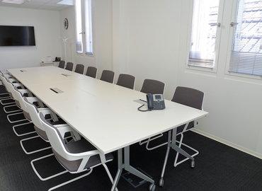 50 m² Coworking space  in Bordeaux, Parvis Louis Armand (33000) - 11 | MatchOffice.com