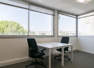 88 m² Conference room in Courbevoie, 19-21 Avenue Dubonnet (92400) - 11 | MatchOffice.com