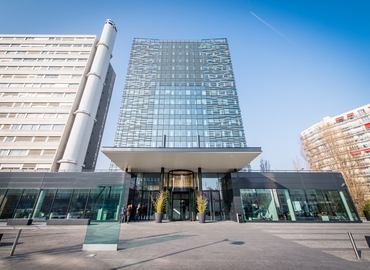 75 m² Conference hall in La Garenne-Colombes, 71 boulevard National (92250) - 1 | MatchOffice