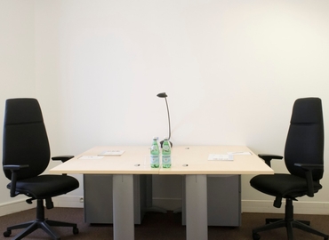 60 m² Meeting room in La Defense, 4 Place de la Défense (92974) - 4 | MatchOffice
