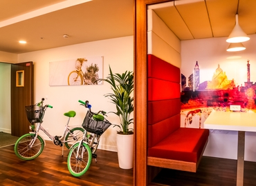 50 m² Coworking space  in Montigny-le-Bretonneux, 1 Rue Georges Stephenson (78180) - 27 | MatchOffice.com