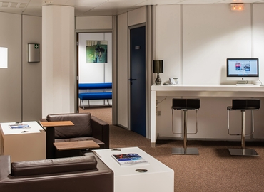 50 m² Shared workspace  in Sophia-Antipolis, 2000 route des Lucioles (06410) - 7 | MatchOffice.com